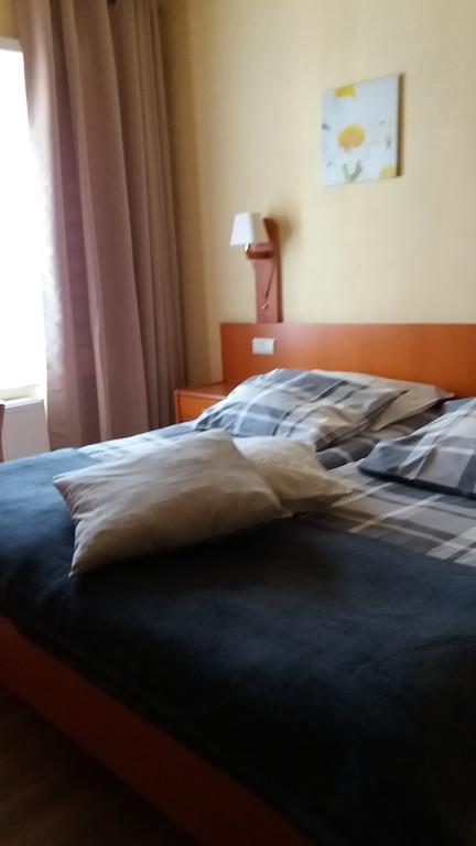 Hotel 'T Hert Genk Zewnętrze zdjęcie