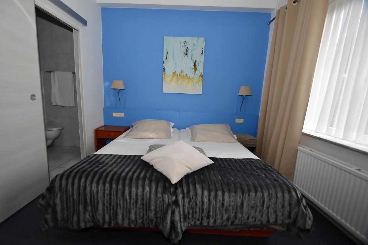 Hotel 'T Hert Genk Zewnętrze zdjęcie
